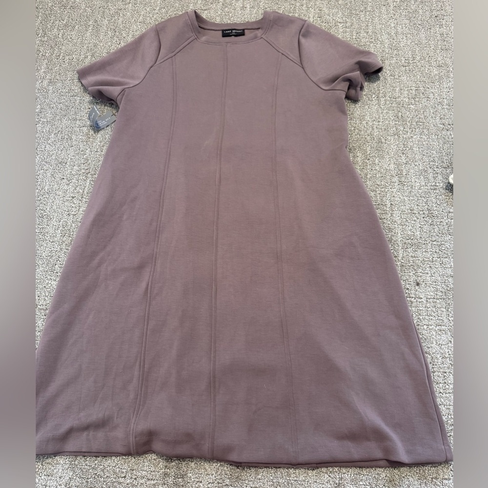 Lane Bryant short-sleeve dress in a mauve or dusty purple color size 18/20